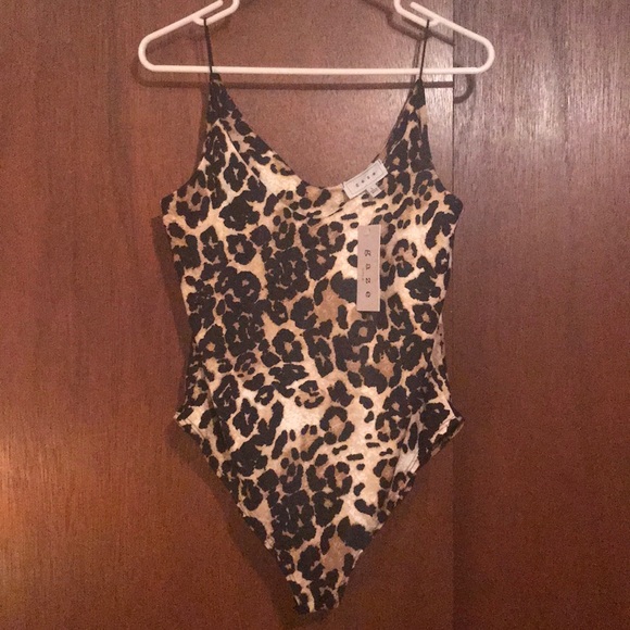 gaze Tops - NWT Leopard Bodysuit